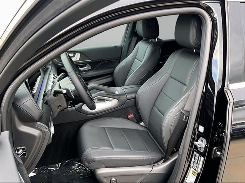 Used 2026 Mercedes-Benz GLE 450 4MATIC Coupe image 8