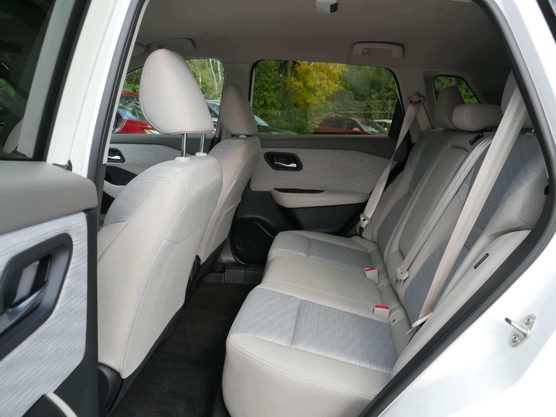 Certified 2023 Nissan Rogue SV AWD/4WD image 35