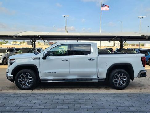 New 2026 GMC Sierra 1500 SLT image 7