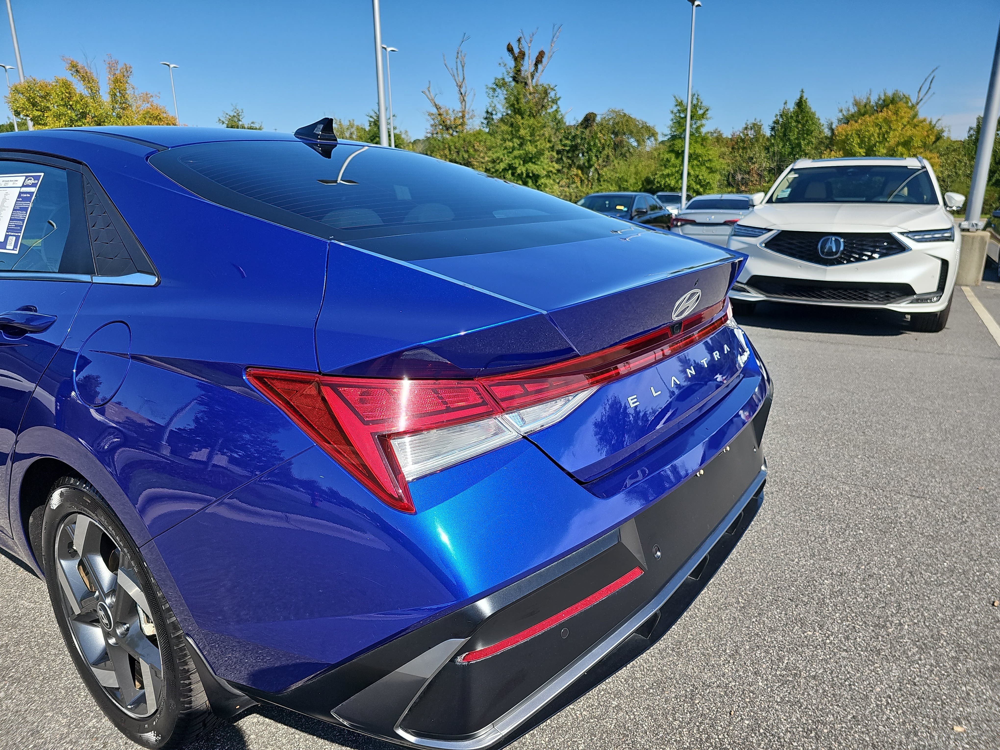 Used 2024 Hyundai Elantra Limited FWD image 35