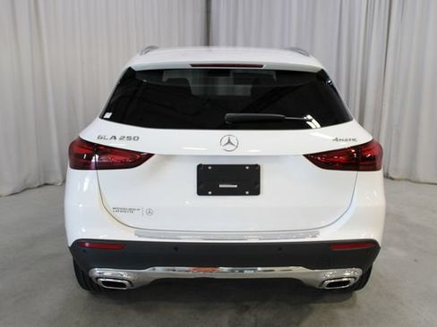 New 2026 Mercedes-Benz GLA 250 4MATIC image 28