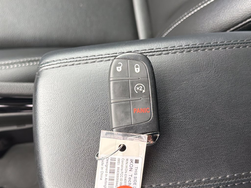 Used 2025 Jeep Compass Limited AWD/4WD image 24