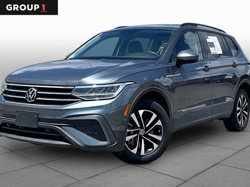 Used 2023 Volkswagen Tiguan S FWD image 1
