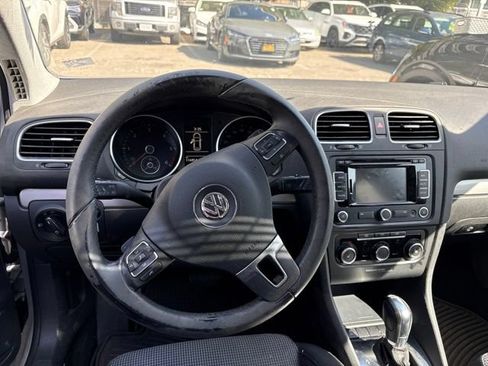 Used 2014 Volkswagen Golf TDI FWD image 6
