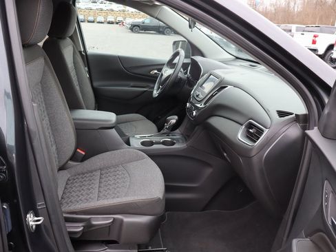 Used 2023 Chevrolet Equinox LT image 15