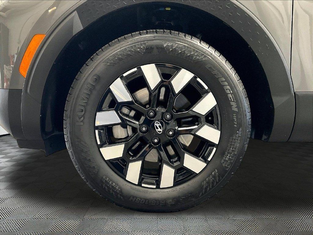 Used 2026 Hyundai Santa Cruz SEL AWD/4WD image 7