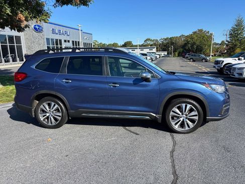 Used 2021 Subaru Ascent Touring image 2