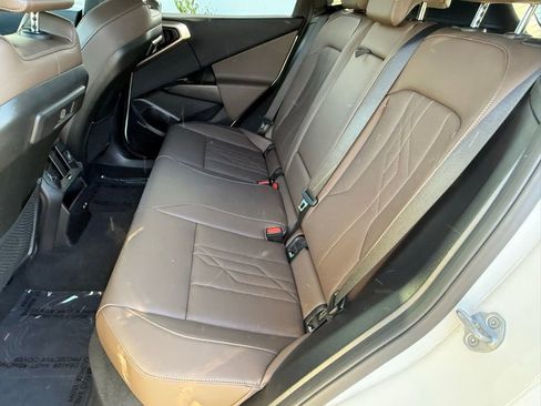 Used 2025 BMW X3 xDrive30i w/ Premium Package image 32