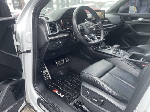 Used 2019 Audi SQ5 Prestige w/ Prestige Package image 13
