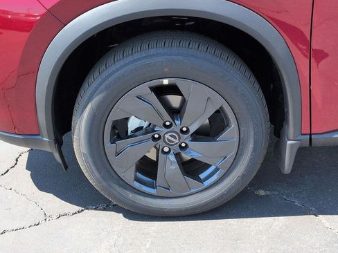 New 2026 Nissan Rogue SV FWD image 9