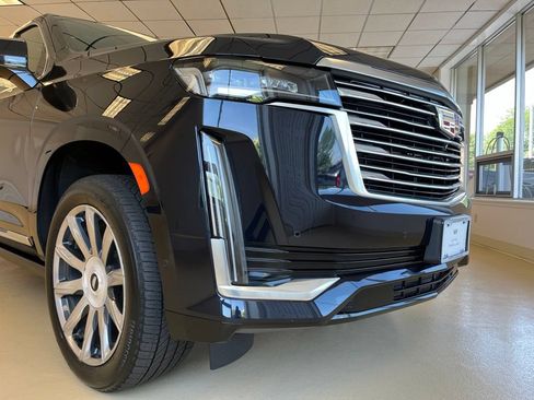 Certified 2023 Cadillac Escalade Premium Luxury Platinum AWD/4WD image 6