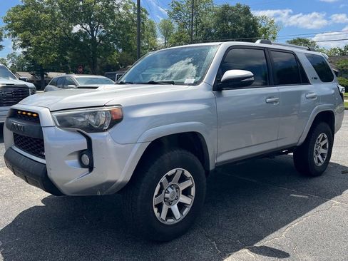 Used 2016 Toyota 4Runner Trail Premium AWD/4WD image 6