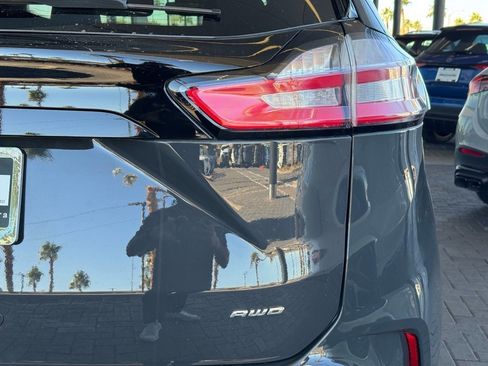 Used 2021 Ford Edge Titanium w/ Class II Trailer Tow Package image 22