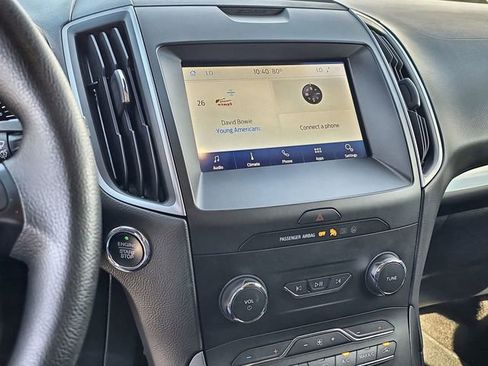 Used 2020 Ford Edge SE image 26