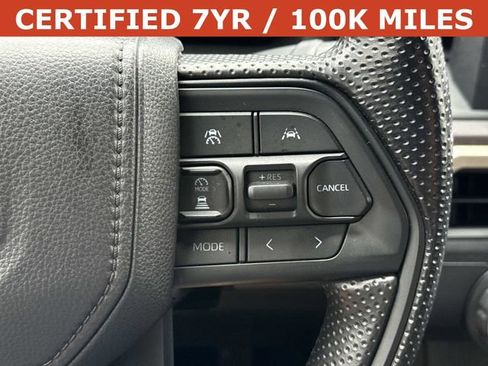 Used 2025 Toyota Tacoma SR5 AWD/4WD image 23