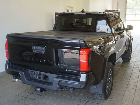 Used 2025 Toyota Tacoma TRD Sport w/ TRD Sport Premium Package AWD/4WD image 16