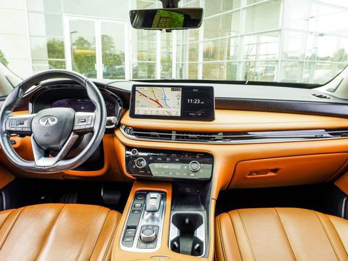 Used 2023 INFINITI QX60 Sensory w/ Vision Package AWD/4WD image 5