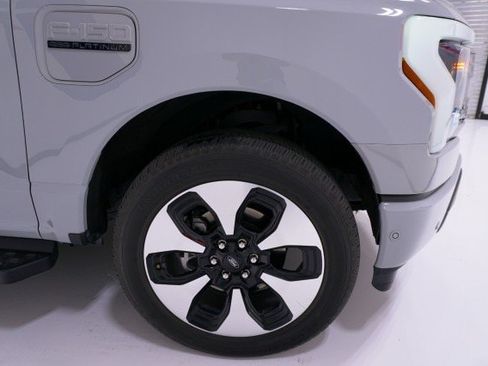 Certified 2023 Ford F150 Lightning Platinum AWD/4WD image 4