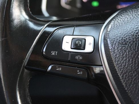 Used 2019 Volkswagen Jetta SEL Premium FWD image 16