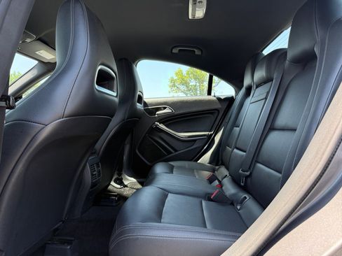 Used 2019 Mercedes-Benz CLA 250 image 16