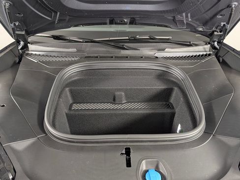 New 2026 Porsche Cayenne S AWD/4WD image 17