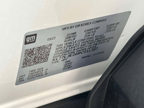 Used 2024 Chevrolet Trax RS FWD image 19