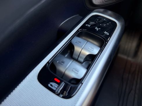 New 2026 Mercedes-Benz GLC 43 AMG 4MATIC image 25