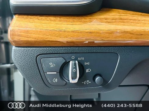 Certified 2023 Audi Q5 2.0T Premium Plus w/ Premium Plus Package AWD/4WD image 17