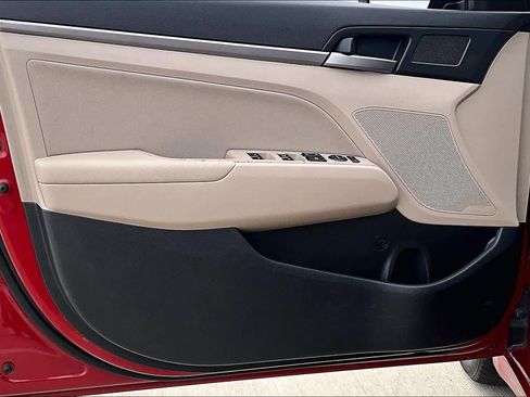 Used 2018 Hyundai Elantra SEL w/ Cargo Package image 20