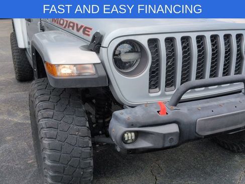 Used 2022 Jeep Gladiator Mojave w/ Trailer Tow Package AWD/4WD image 10
