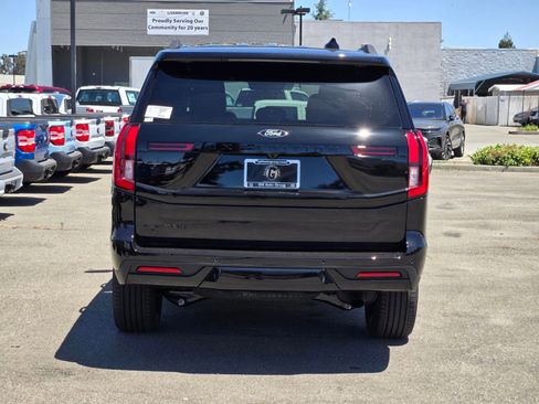 New 2026 Ford Expedition Platinum AWD/4WD image 5