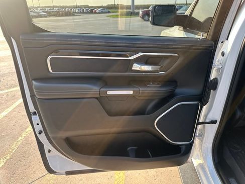 Used 2020 RAM 1500 Laramie AWD/4WD image 25