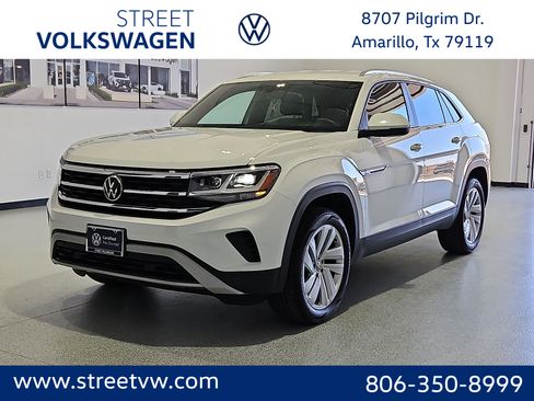 Used 2023 Volkswagen Atlas Cross Sport SE FWD image 1