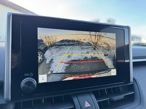 Certified 2025 Toyota RAV4 LE image 5