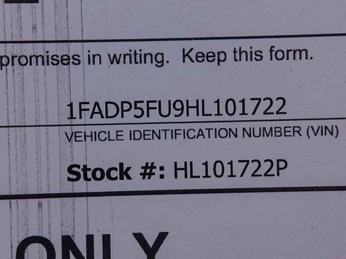 Used 2017 Ford C-MAX Energi Titanium image 29