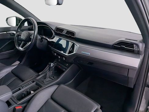 Used 2023 Audi Q3 2.0T Premium Plus w/ Premium Plus Package image 30