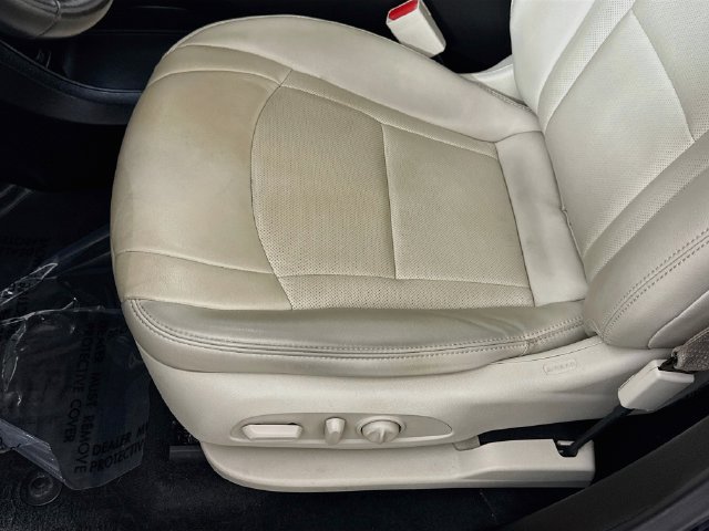 Used 2022 Buick Enclave Essence w/ Experience Buick Package AWD/4WD image 18