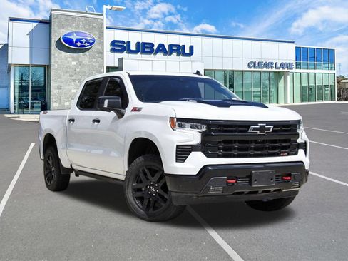 Used 2023 Chevrolet Silverado 1500 LT Trail Boss w/ LT Trail Boss Premium Package AWD/4WD image 1