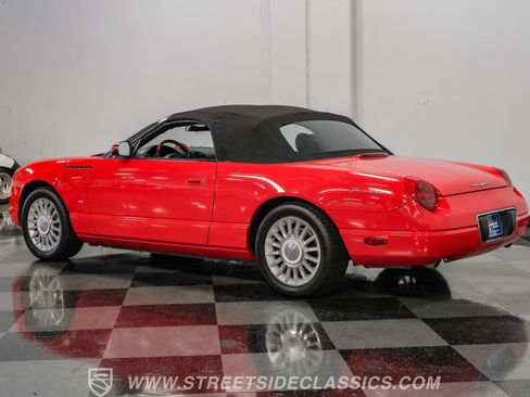 Used 2004 Ford Thunderbird RWD image 12