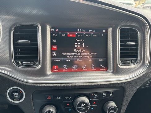 Used 2014 Dodge Charger R/T image 15