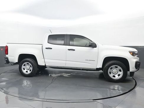Used 2022 Chevrolet Colorado W/T image 2