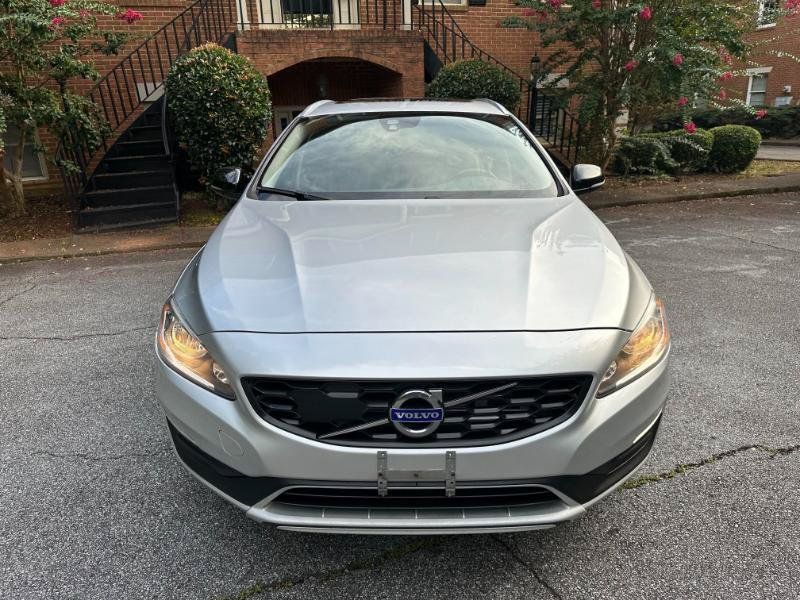 Used 2017 Volvo V60 T5 Cross Country w/ Convenience Package AWD/4WD image 4
