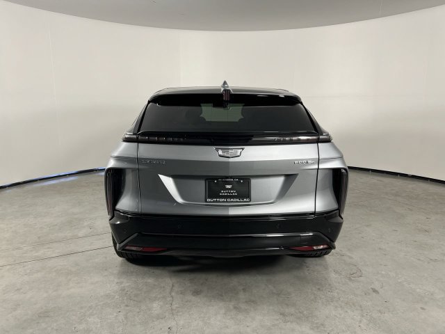 Used 2026 Cadillac Lyriq Sport AWD/4WD image 7