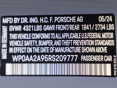 Certified 2024 Porsche 911 Carrera image 36