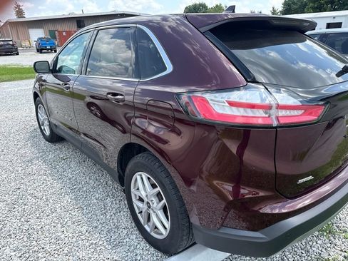 Used 2023 Ford Edge SEL w/ Convenience Package AWD/4WD image 5