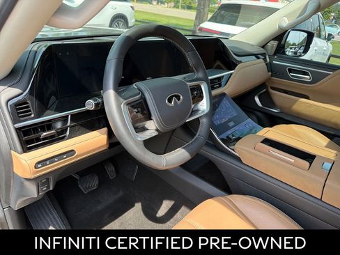 Certified 2025 INFINITI QX80 Sensory image 5