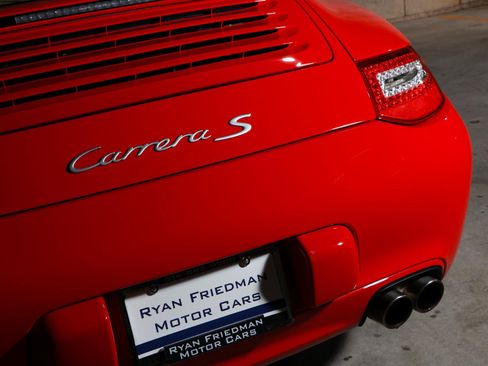Used 2009 Porsche 911 Carrera S image 16