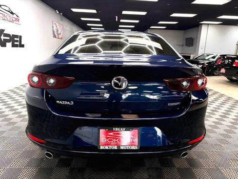 Used 2023 MAZDA MAZDA3 s FWD image 12