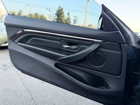 Used 2015 BMW M4 Coupe RWD image 18