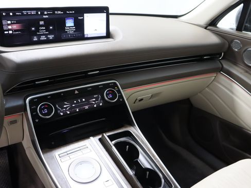 Used 2022 Genesis GV80 3.5T Advanced + image 16